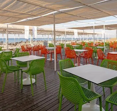Otel River 3*