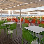 Hotel River 3*